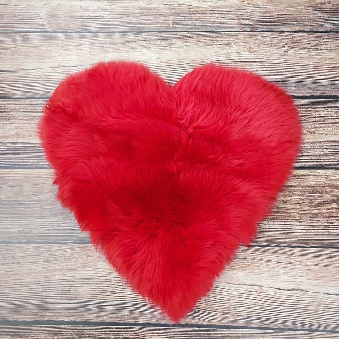 Dywanik Serce Skóra Owcza Naturalna Dywan Serce Wełna Owcza