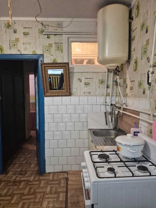 продам кімнату в гуртожитку
