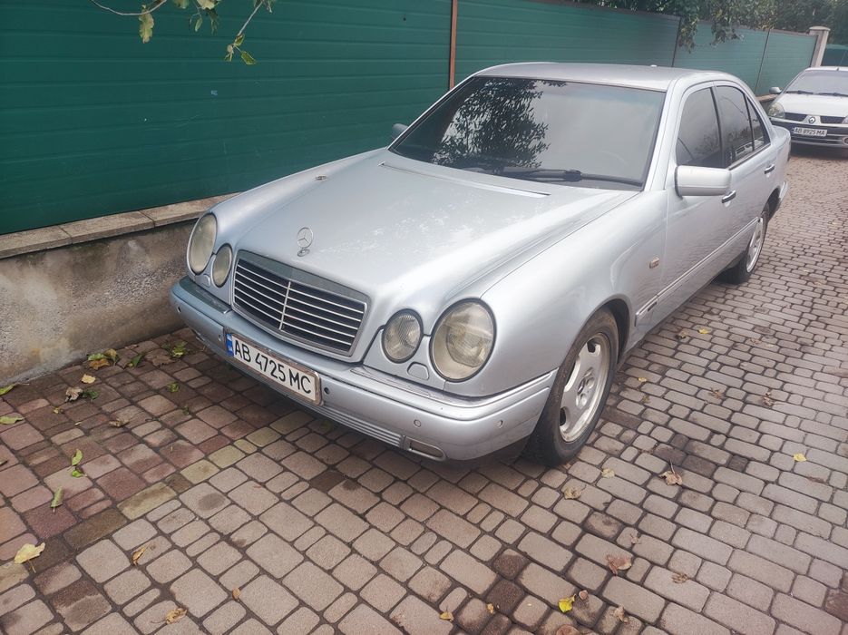 Mercedes W210 E320 4MATIK