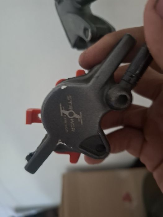 Тормоза гідравлічні HAYES STROKER CARBON