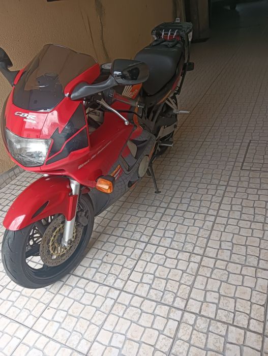 Honda CBR 600 para venda