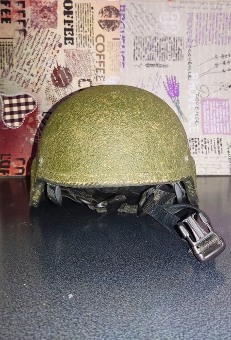 Каска кевларова 1М