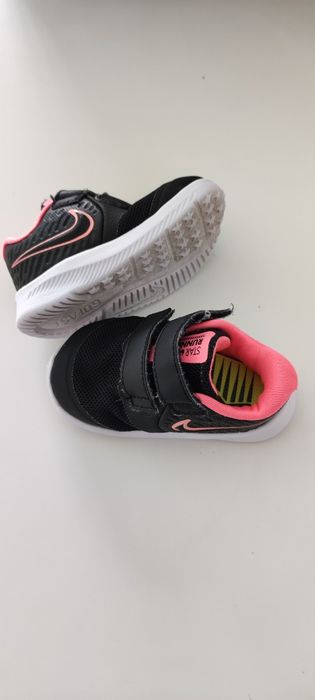 Sapatilhas Nike tam. 18,5