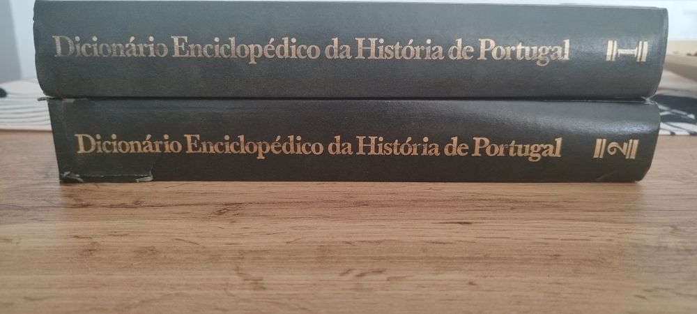 Dicionário enciclopédico da história de Portugal