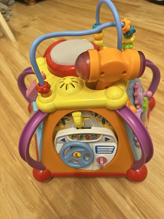 Мультибокс. Бізі-куб інтерактивний музичний.