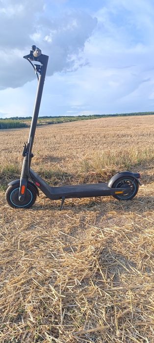 Електросамокат Odys Alpha X5, 30–40 км, справний