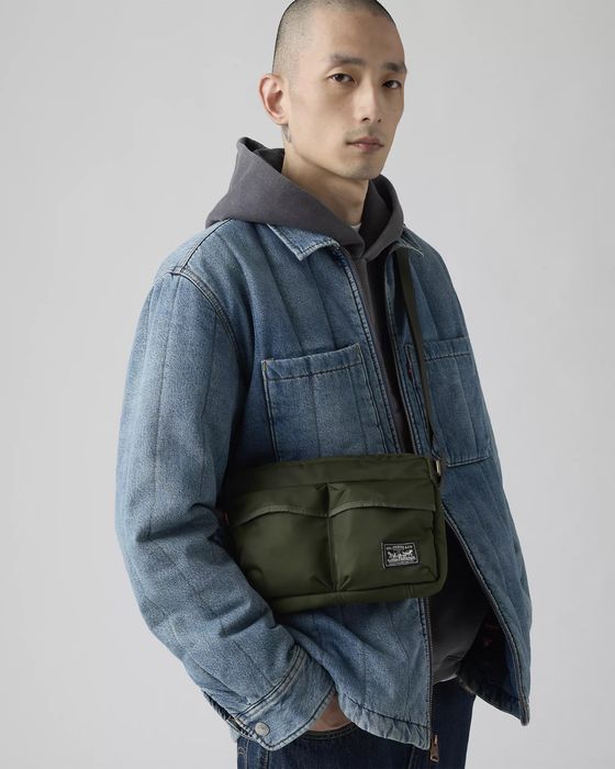 Нейлонова сумка levi’s® mission bay crossbody bag