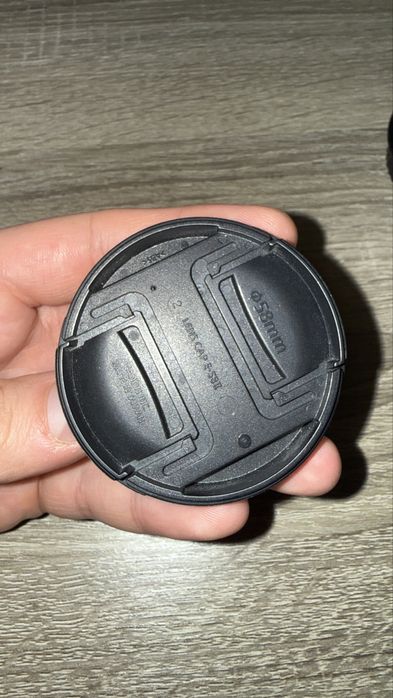 Обʼєктив Canon EF 50mm f/1.4 кенон