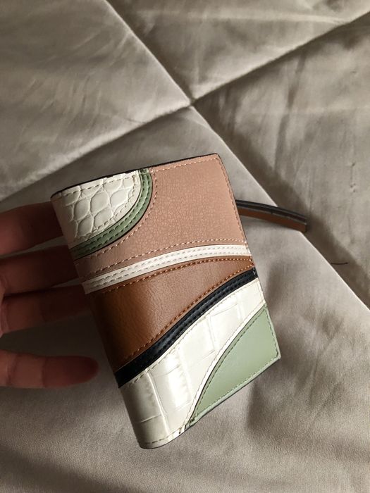 Carteira PARFOIS COMO NOVA