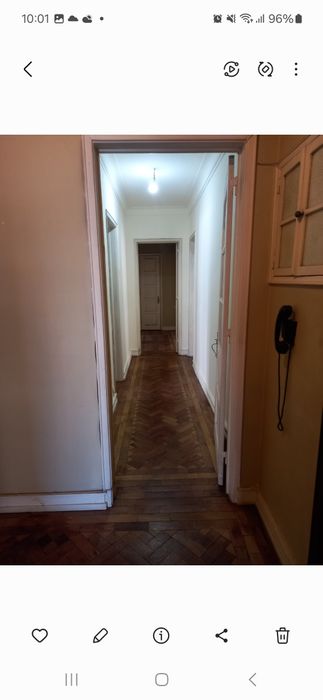 Quarto no Saldanha  junto ao Técnico (IST) a Estudante Universitária