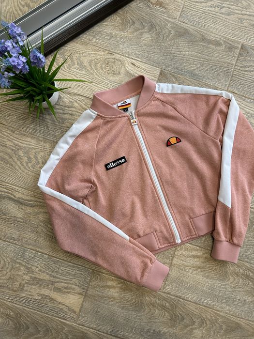 Зіпка Ellesse