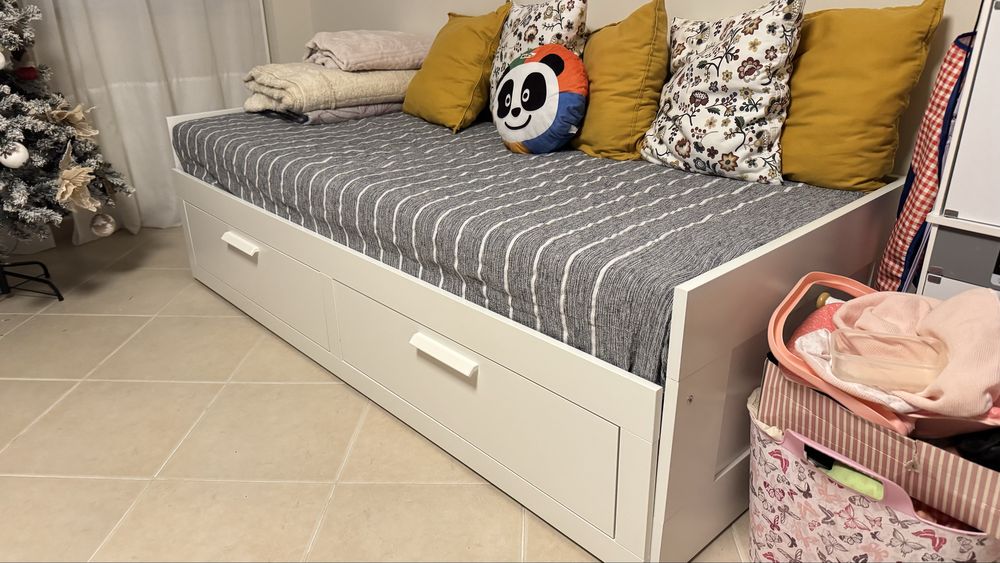Cama Brimnes Ikea