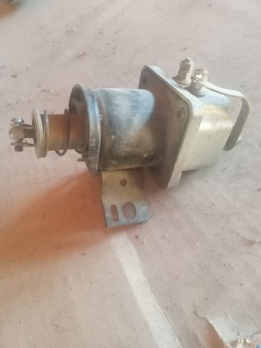 Щітки різні клеми.