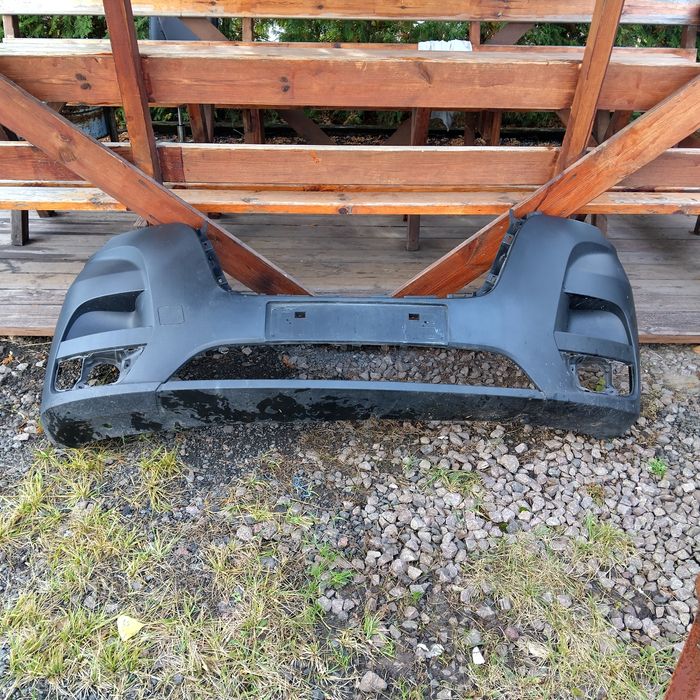 Рено Мастер 4  2022р. Передній бампер(2500)передні крила(500),під рихт