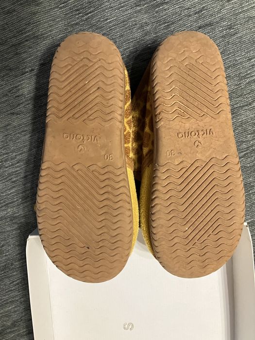 Pantufas Victoria Girafa 30