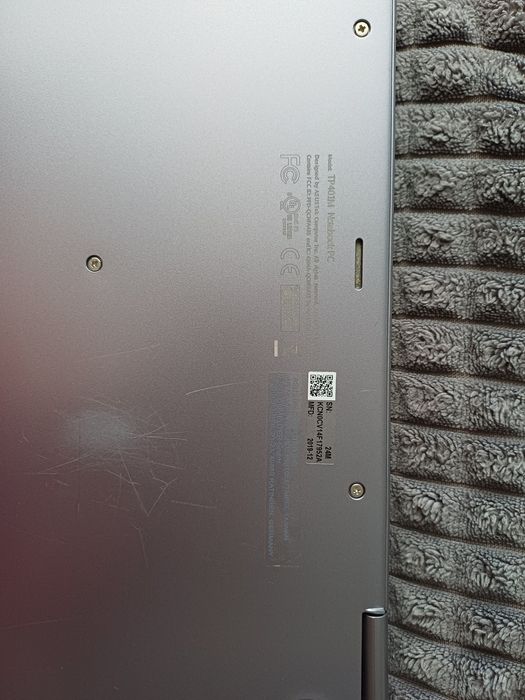 Notebook dotykowy Asus TP401M + akcesoria