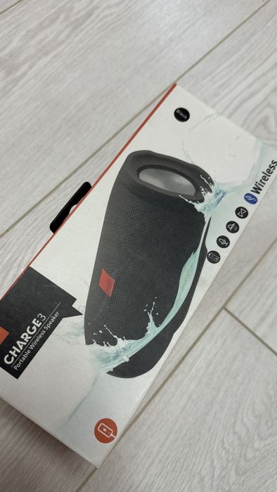 Колонка jbl charge 3