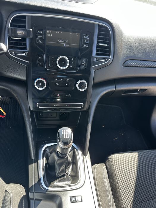 Renault Megane 1.5 dci 2019 aceito retomas