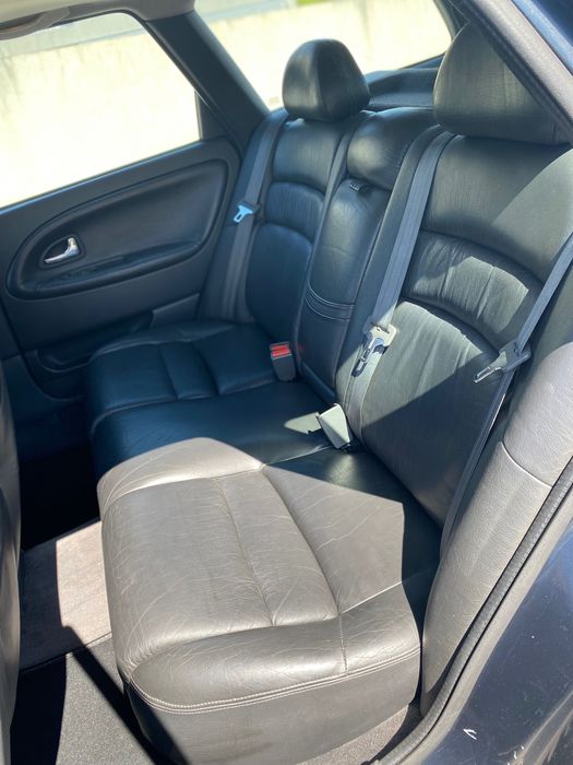 Volvo V40 1.9 TD Sport - Teto de Abrir | Pele | Bancos Aquecidos | Bancos Infantis Integrados