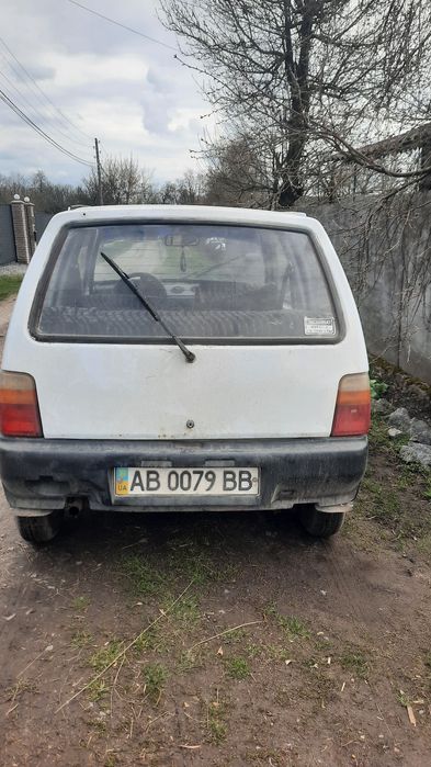 Легковий автомобіль ВАЗ-1111 "Ока"