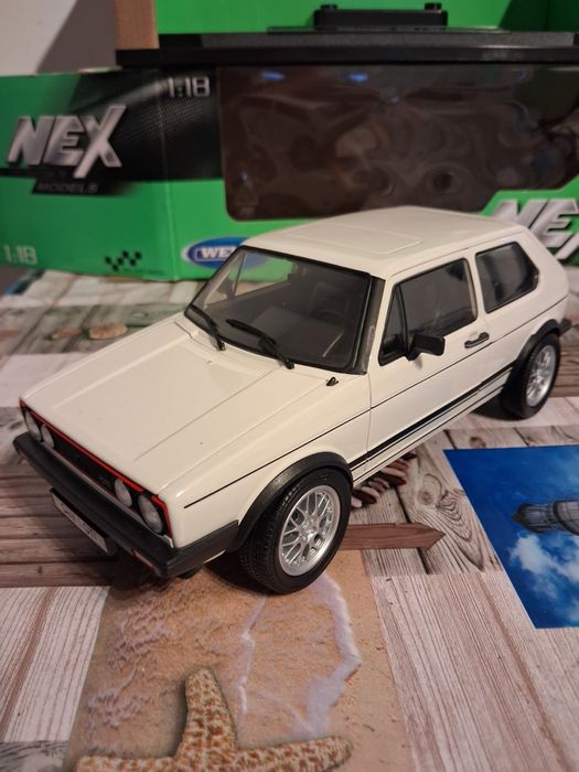 Volkswagen Golf I GTI Welly 1:18 kolekcjonerski