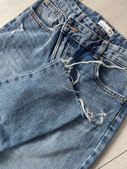 Джинси sinsay straight