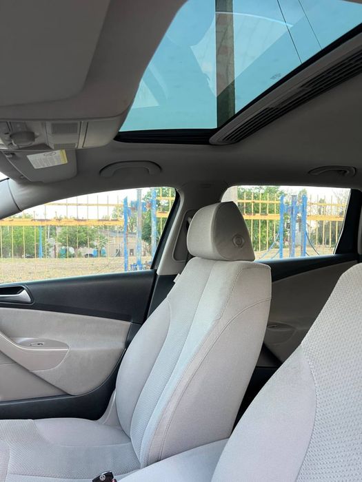 Volkswagen passat B6 2008