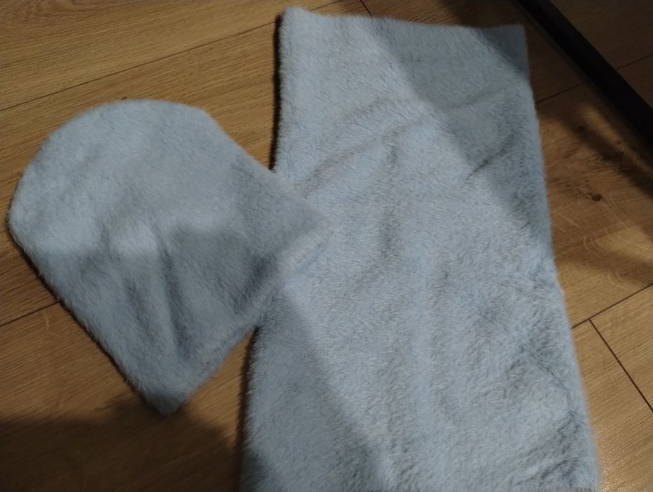 Komplet czapka +komin