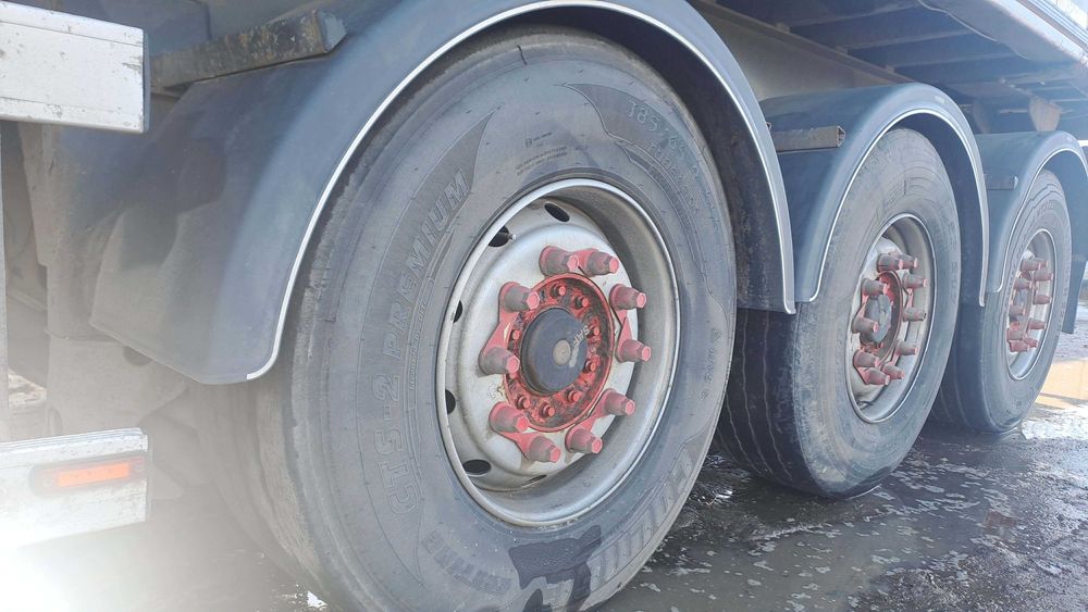 Naczepa Ciężarowa WIELTON