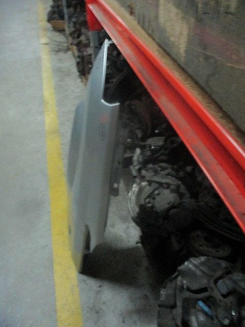 Guarda-lamas esquerdo OPEL Meriva A