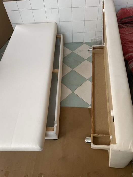 Sofá/Cama com arrumação