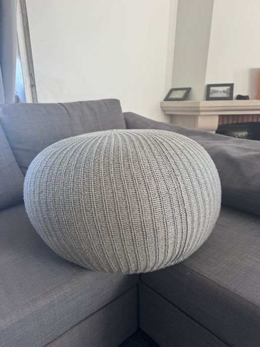 Sofá-Cama IKEA c/ Arrumação + Pufe SANDARED