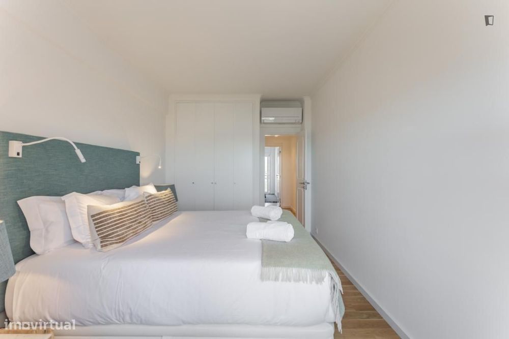 Apartamento com 2 quartos - localizado em Ajuda Lisbon