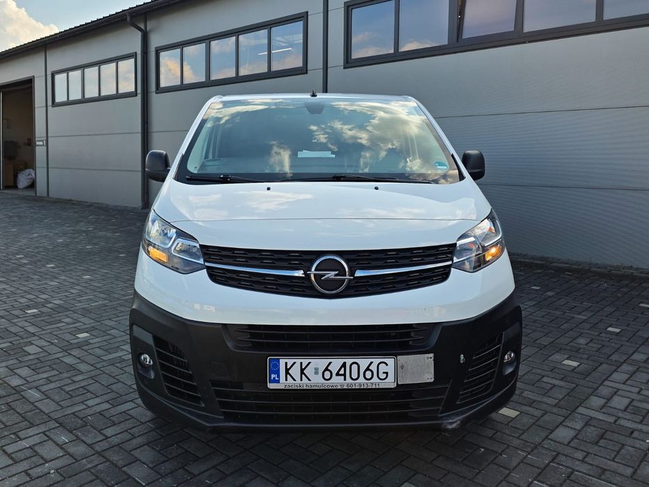 Opel Vivaro long