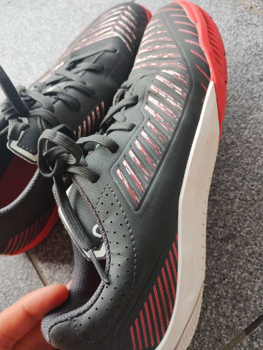 Buty kipsta jak nowe