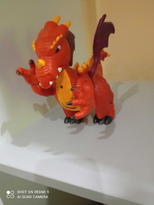 Zamek Fisher Price 1 m z dźwiękiem + smok