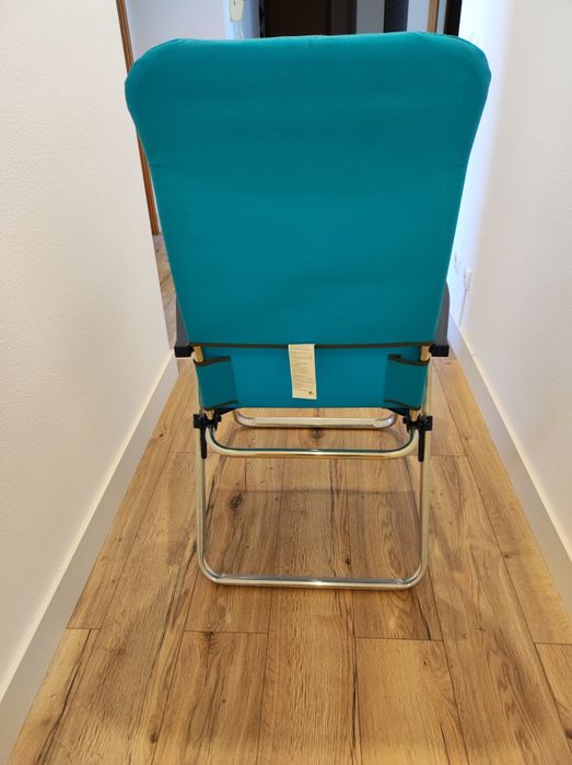 Cadeira de jardim nova