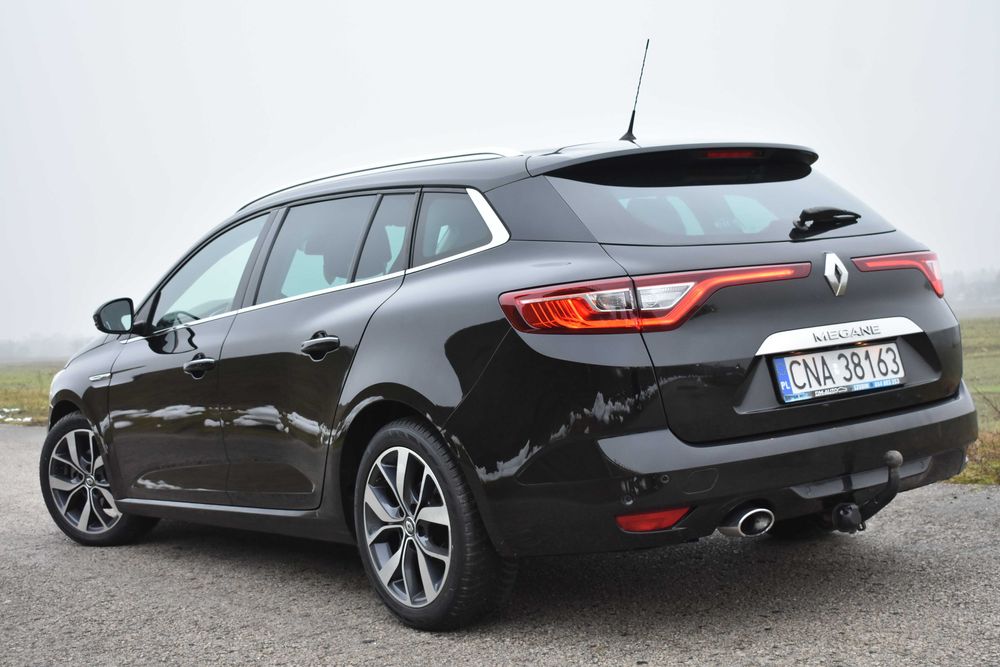 BEZWYPADKOWE Renault MEGANE 2017r BOSE Full LED Kamera Ambiente