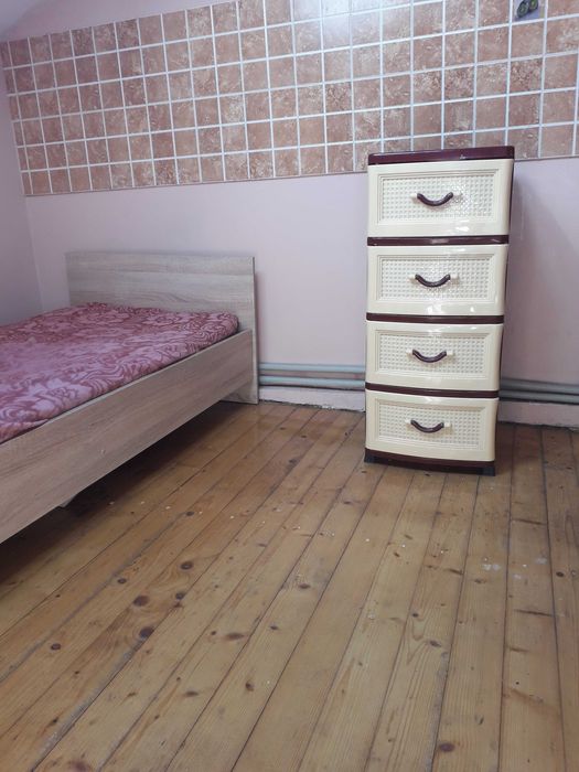 Сдам отдельную комнату в хостеле в центре города ул.Ришельевская