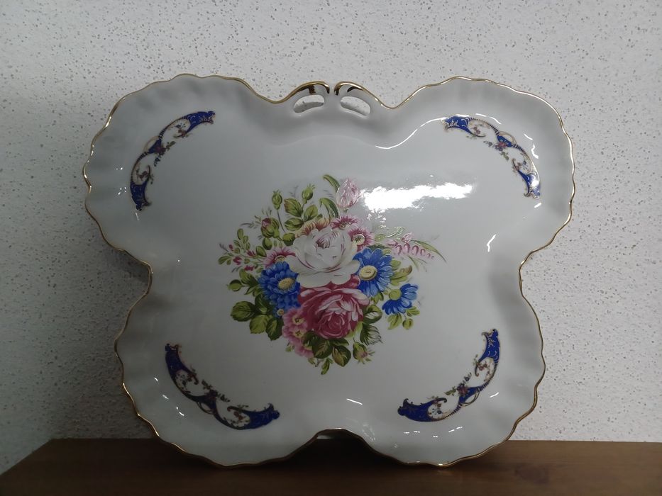Butterfly-shaped porcelain tray435562531343585281