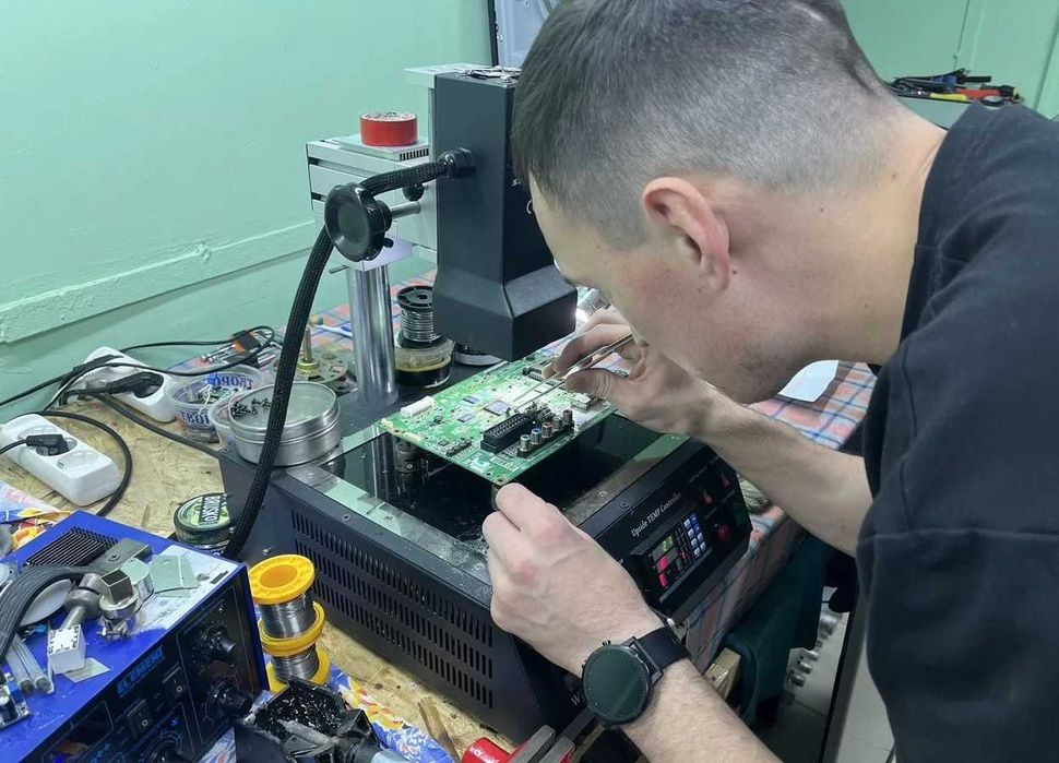 Мастер по ремонту телевизоров – с выездом на дом