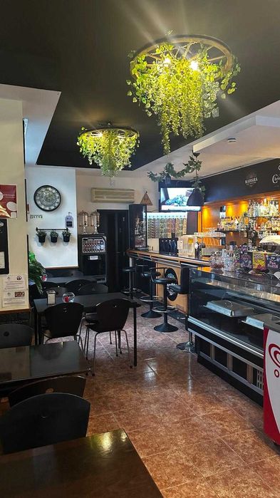 Trespasse de Cafe Snack Bar pronto a funcionar