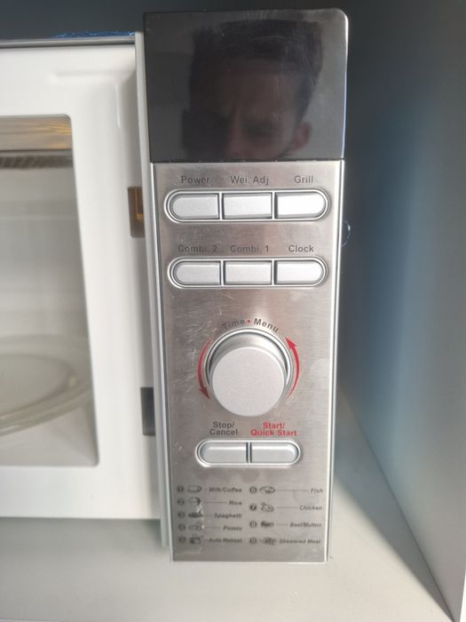 Micro-ondas Electronia com Grill – Usado