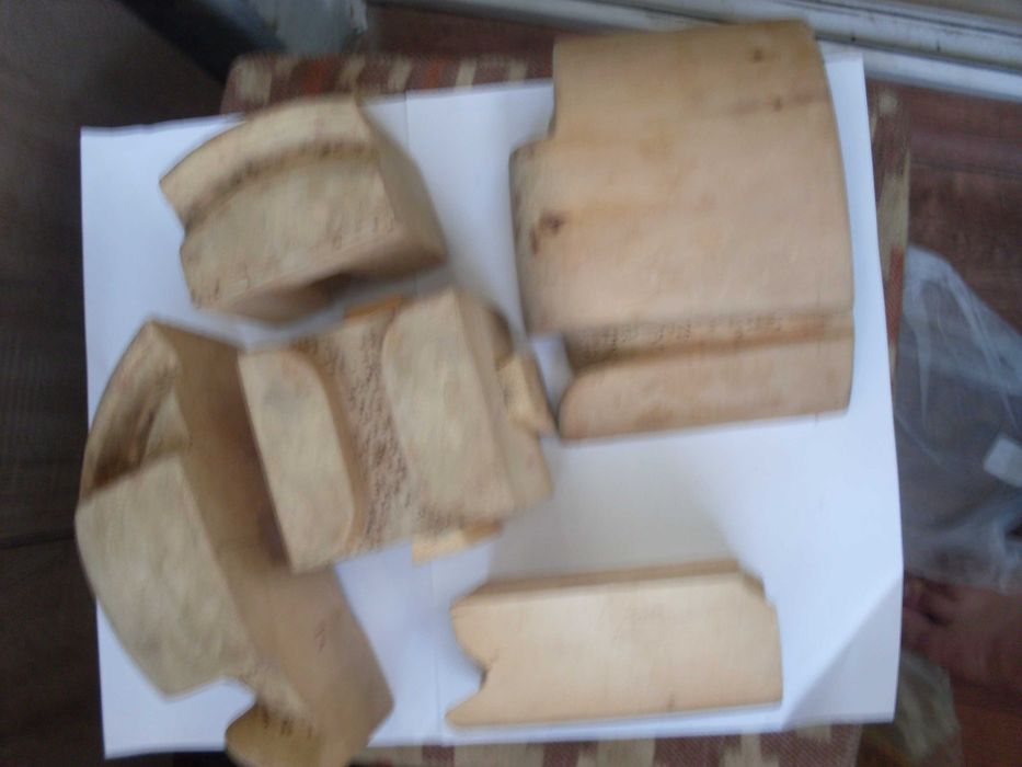 Колодки для пошива меховых шапок.
