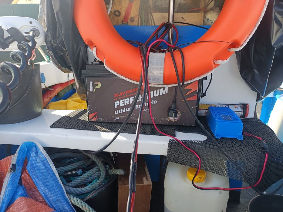 Vendo barco fibramar em ótimo estado geral
