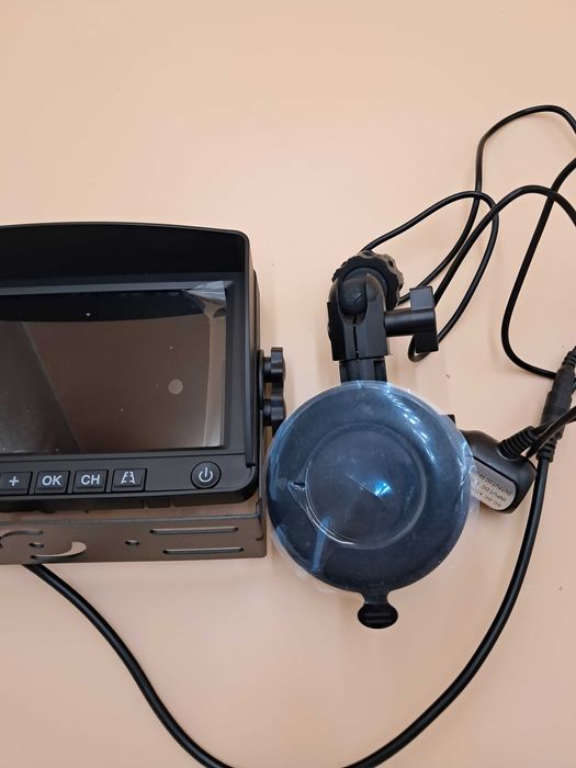 Bezprzewodowa kamera cofania 1080p monitor 7” do auta, busa, kampera