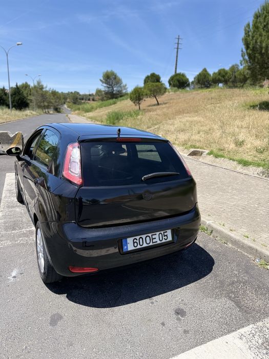 Fiat Punto Evo muito novo