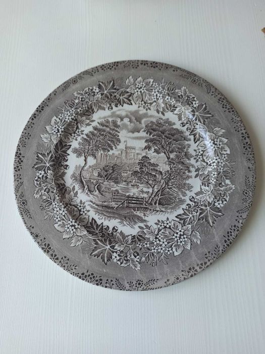 Duża patera 29 cm English Ironstone – dekor krajobrazowy, Anglia