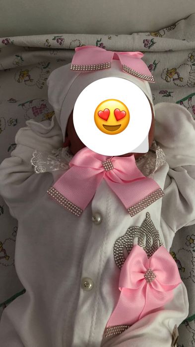 Комплект на виписку для дівчинки