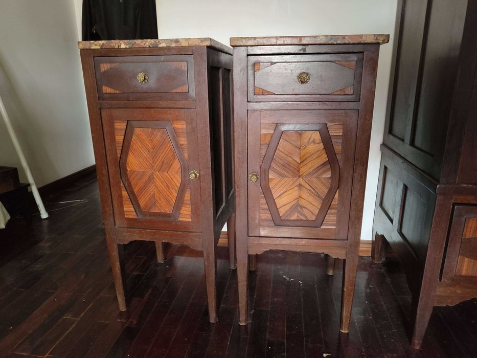 Cofre e mobília de casa